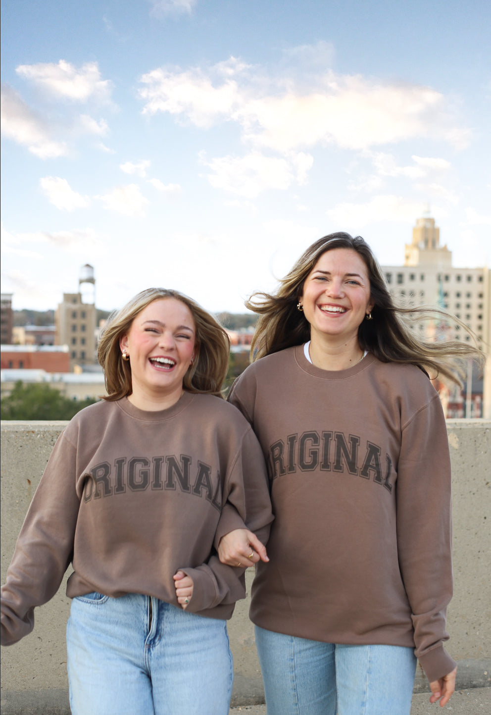 Original Crewneck - Clay